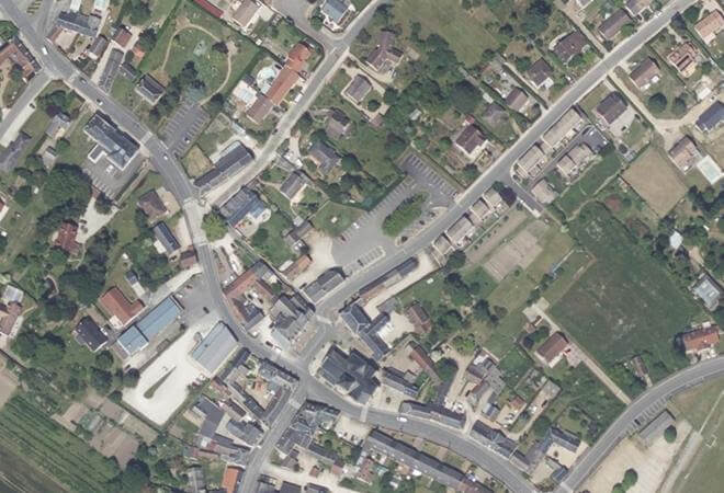 Vue aérienne Épicerie autonome, Traînou