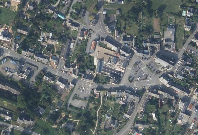 Vue aérienne Halle de marché, Guipry-Messac
