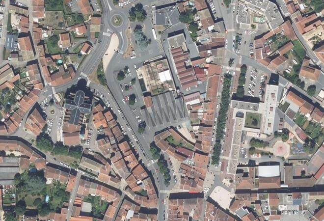 Vue aérienne Halle des Marchés, Tarare