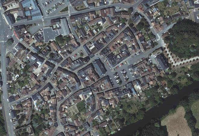 Vue aérienne Halles, Beaumont-sur-Sarthe