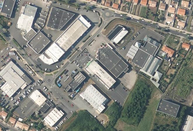 Vue aérienne L'heure du marché des Olonnes, Les Sables-d'Olonne