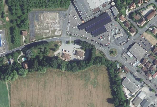 Vue aérienne La Halle Paysanne, Souillac