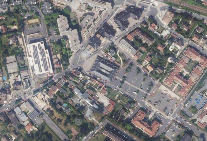 Vue aérienne Le Marché de Domont, Domont
