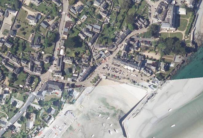 Vue aérienne Le Marché de Locquirec, Locquirec