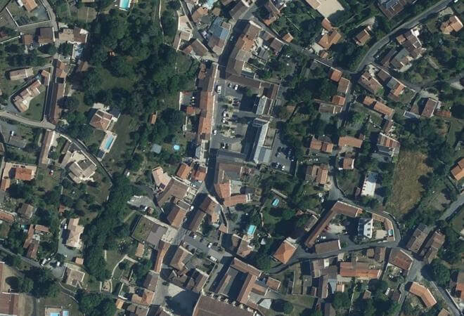 Vue aérienne Le Préau, Benet