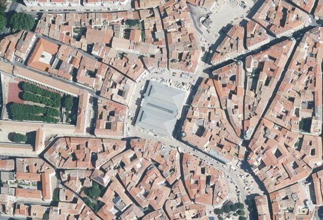 Vue aérienne Les Halles, Béziers