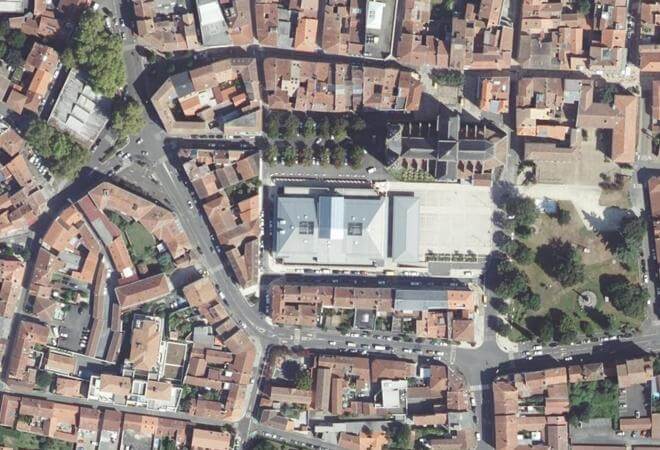 Vue aérienne Les Halles de Dax, Dax