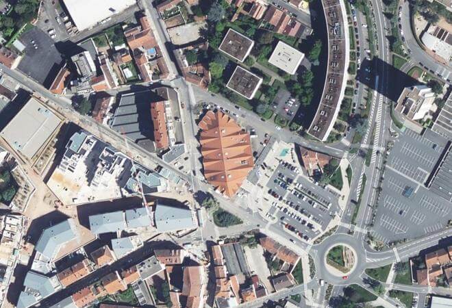 Vue aérienne Les Halles Diderot, Roanne