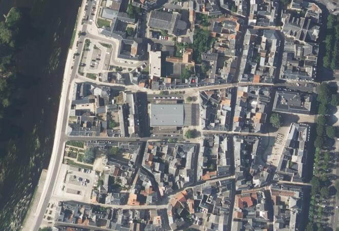 Vue aérienne Les Halles Dupleix, Châtellerault