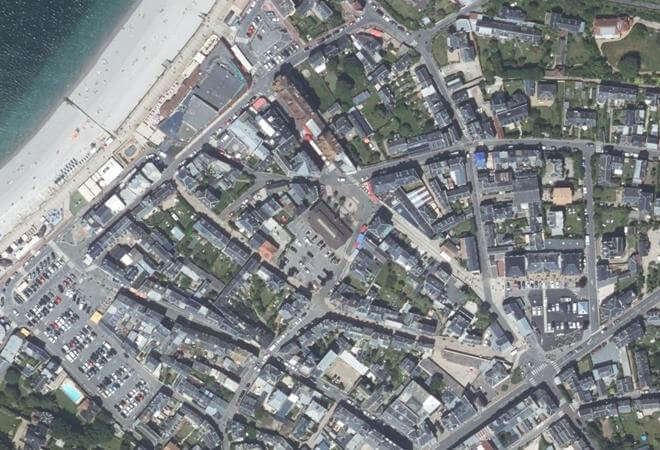 Vue aérienne Les Halles, Étretat