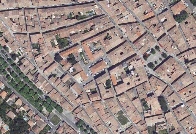 Vue aérienne Les Halles, Limoux