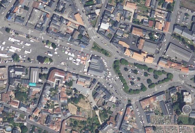Vue aérienne Les Halles, Thouars