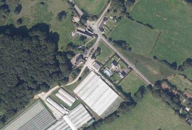 Vue aérienne Les P'tits Fruits du Manéguen, Le Bono