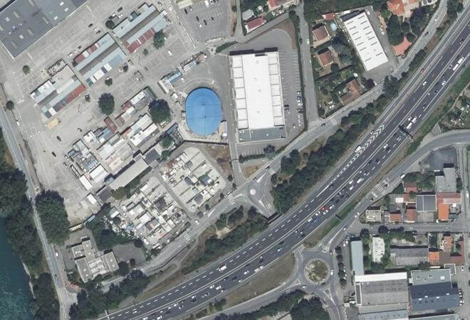 Vue aérienne Les Puces du Canal, Villeurbanne