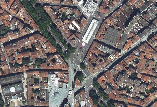 Vue aérienne Marché aux fleurs Jeanne d'Arc, Toulouse