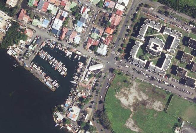 Vue aérienne Marché aux poissons Monique Nafer, Pointe-à-Pitre
