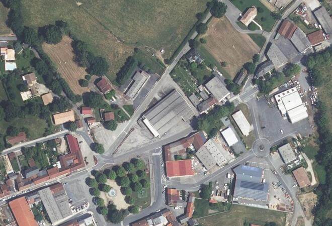 Vue aérienne Marché aux veaux, Valence-d'Albigeois