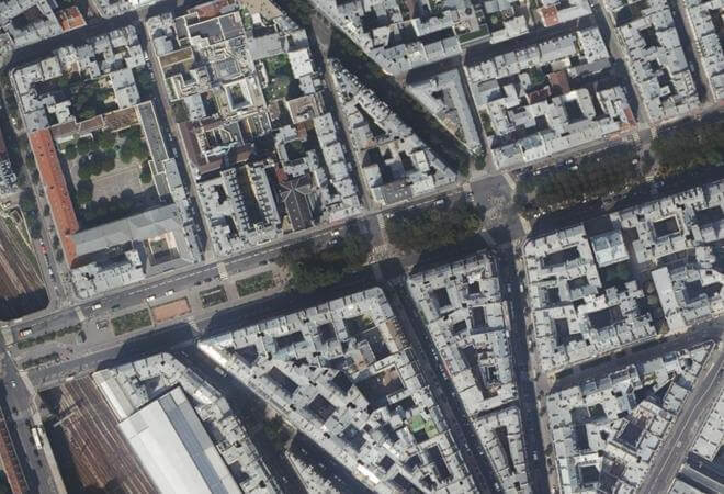 Vue aérienne Marché Biologique des Batignolles, Paris
