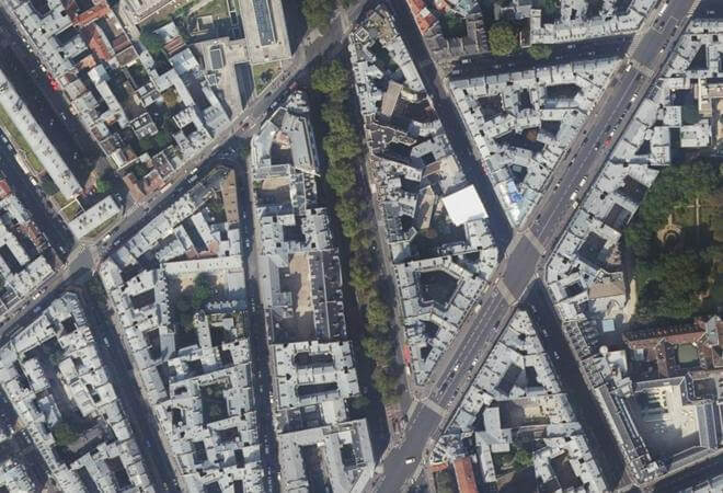 Vue aérienne Marché biologique Raspail, Paris