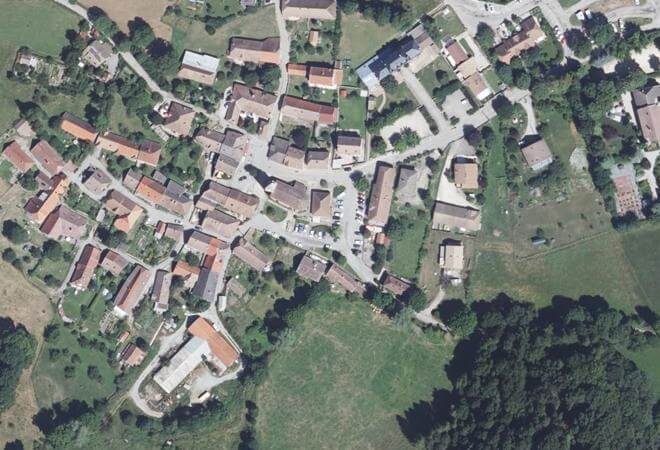 Vue aérienne Marché, Chichilianne