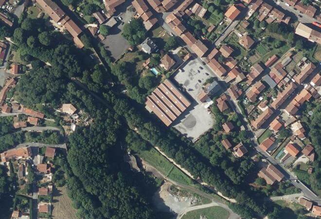 Vue aérienne Marché couvert, Labastide-Rouairoux