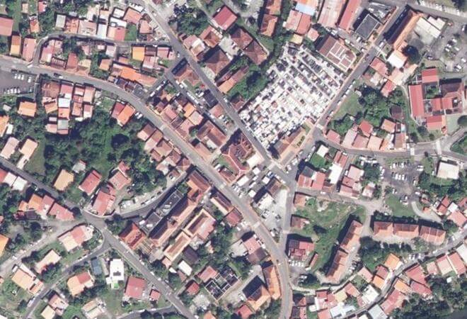 Vue aérienne Marché Couvert, Les Trois-Îlets