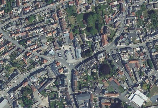 Vue aérienne Marché couvert, Solesmes