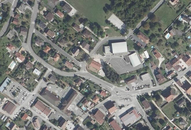 Vue aérienne Marché couvert, Thise