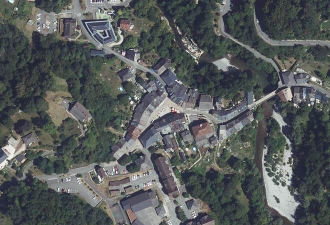 Vue aérienne Marché d'Alby-sur-Chéran, Alby-sur-Chéran