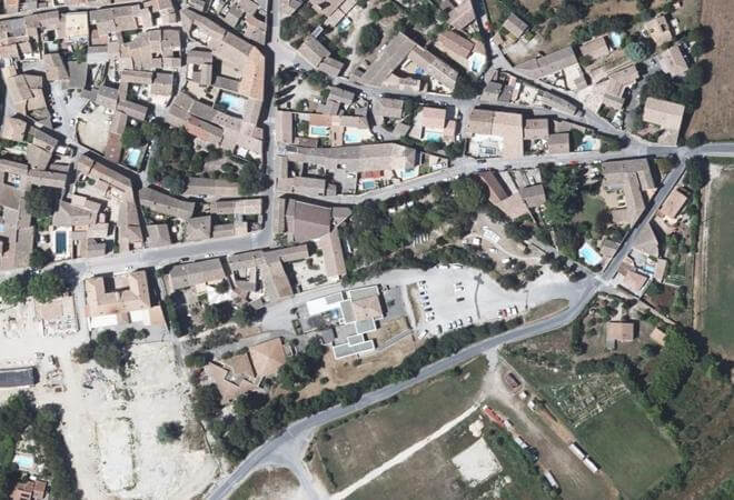 Vue aérienne Marché d'Aubais, Aubais