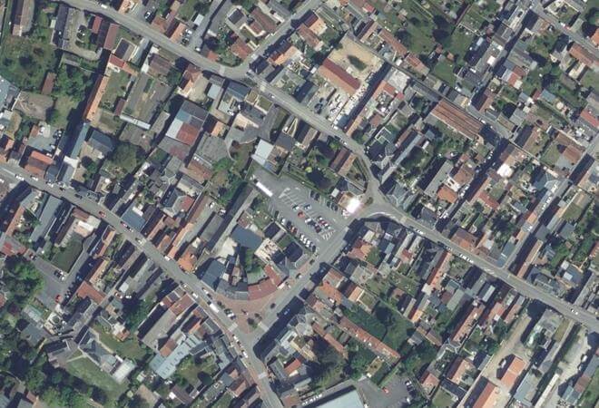 Vue aérienne Marché d'Avesnes-les-Aubert, Avesnes-les-Aubert