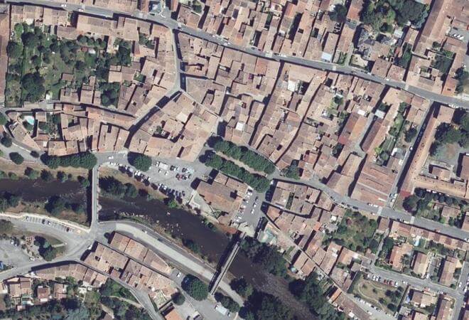 Vue aérienne Marché d'Espéraza, Espéraza