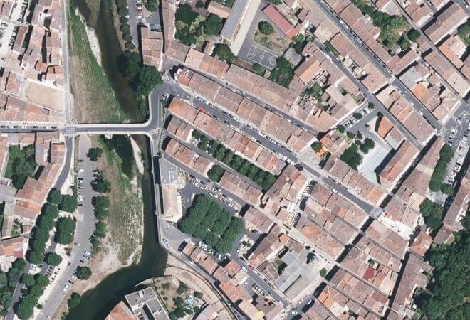 Vue aérienne Marché de Bédarieux, Bédarieux