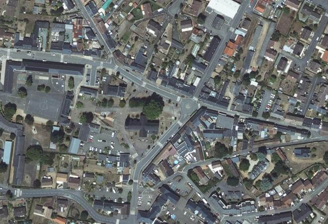 Vue aérienne Marché de Changé, Changé