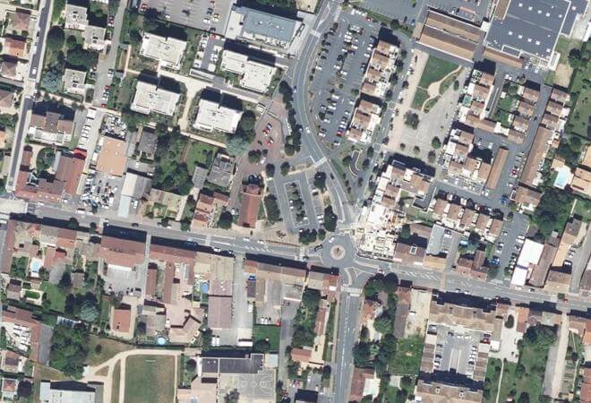 Vue aérienne Marché de Charnay-lès-Mâcon, Charnay-lès-Mâcon