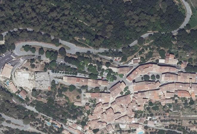 Vue aérienne Marché de Claviers, Claviers
