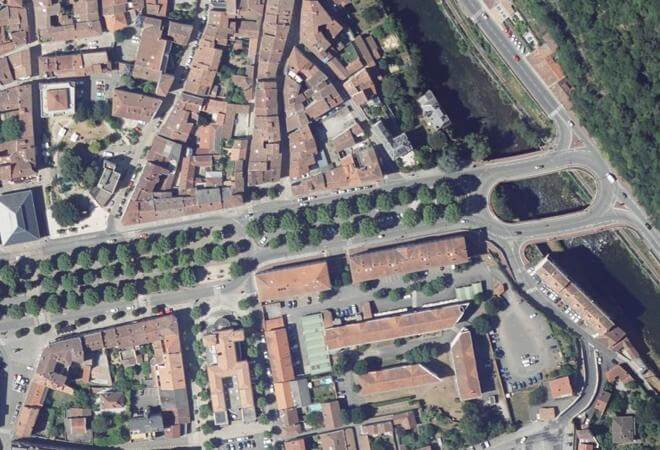Vue aérienne Marché de Foix, Foix