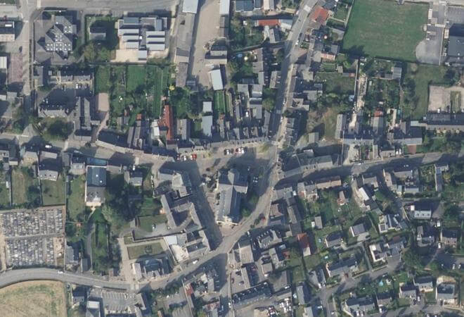 Vue aérienne Marché de Guignen, Guignen
