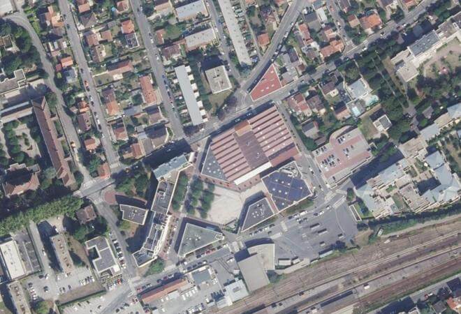 Vue aérienne Marché de la Fonderie, Conflans-Sainte-Honorine