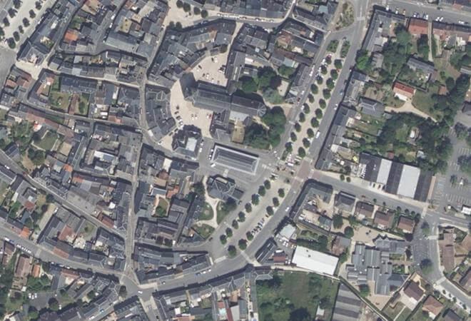 Vue aérienne Marché de la Halle, Jargeau