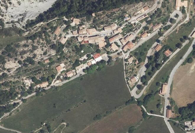 Vue aérienne Marché de La Penne, La Penne