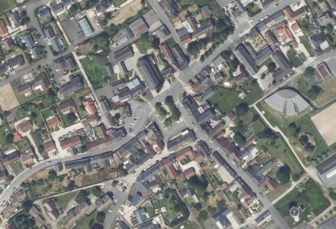 Vue aérienne Marché de la Place du Bourg, Chaingy