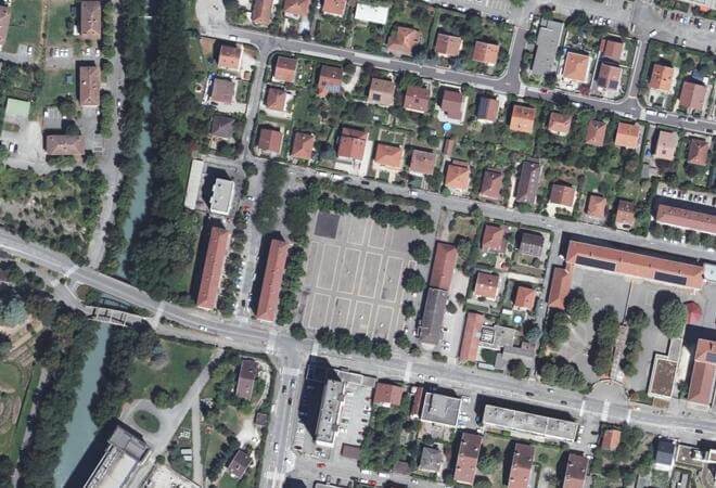 Vue aérienne Marché de la Ponatière, Échirolles