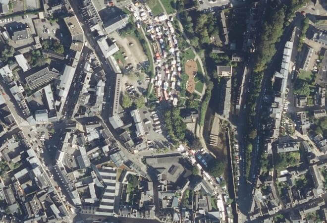 Vue aérienne Marché de la Providence, Quimper