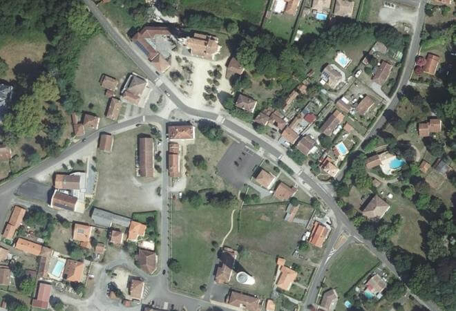 Vue aérienne Marché de Laluque, Laluque