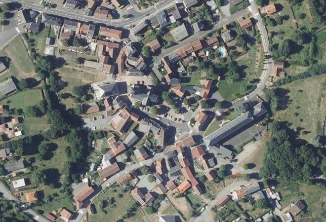 Vue aérienne Marché de Manzat, Manzat
