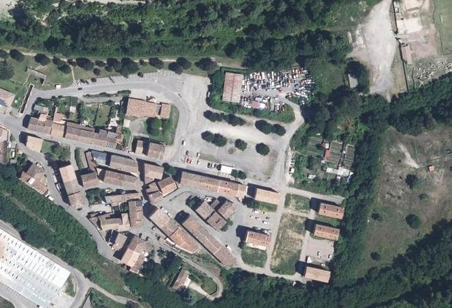Vue aérienne Marché de Molières-sur-Cèze, Molières-sur-Cèze