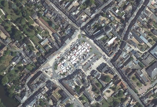Vue aérienne Marché de Montoire, Montoire-sur-le-Loir