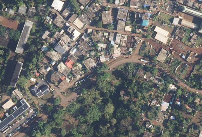 Vue aérienne Marché de Mroalé, Tsingoni