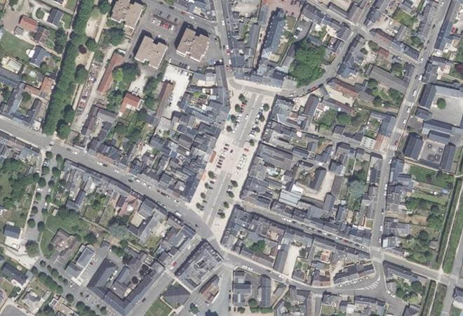 Vue aérienne Marché de Neuville-aux-Bois, Neuville-aux-Bois